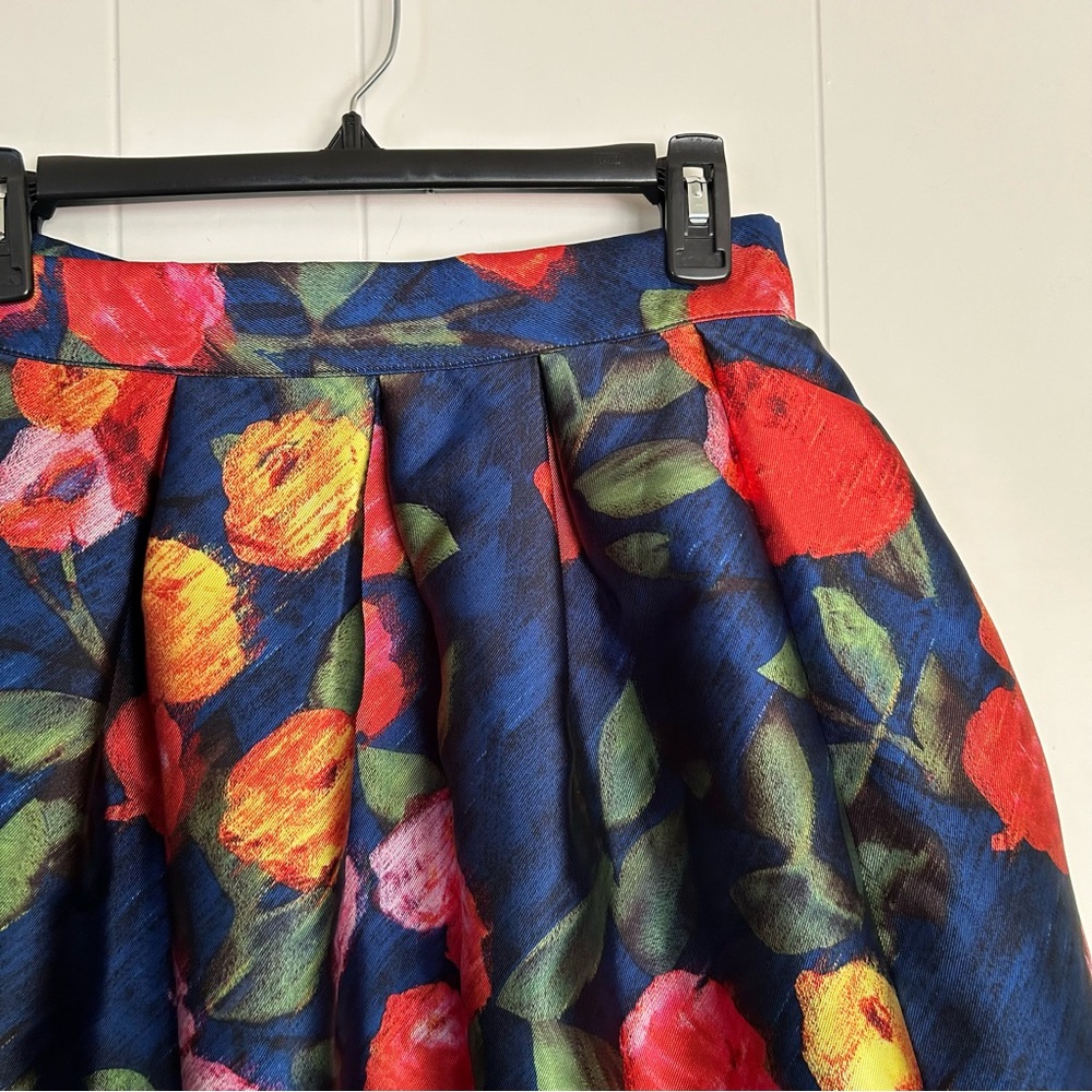 Comme skirt - Picture 2 of 6